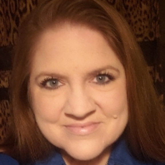 Meet your Posher, Jana - Picture 1 of 1